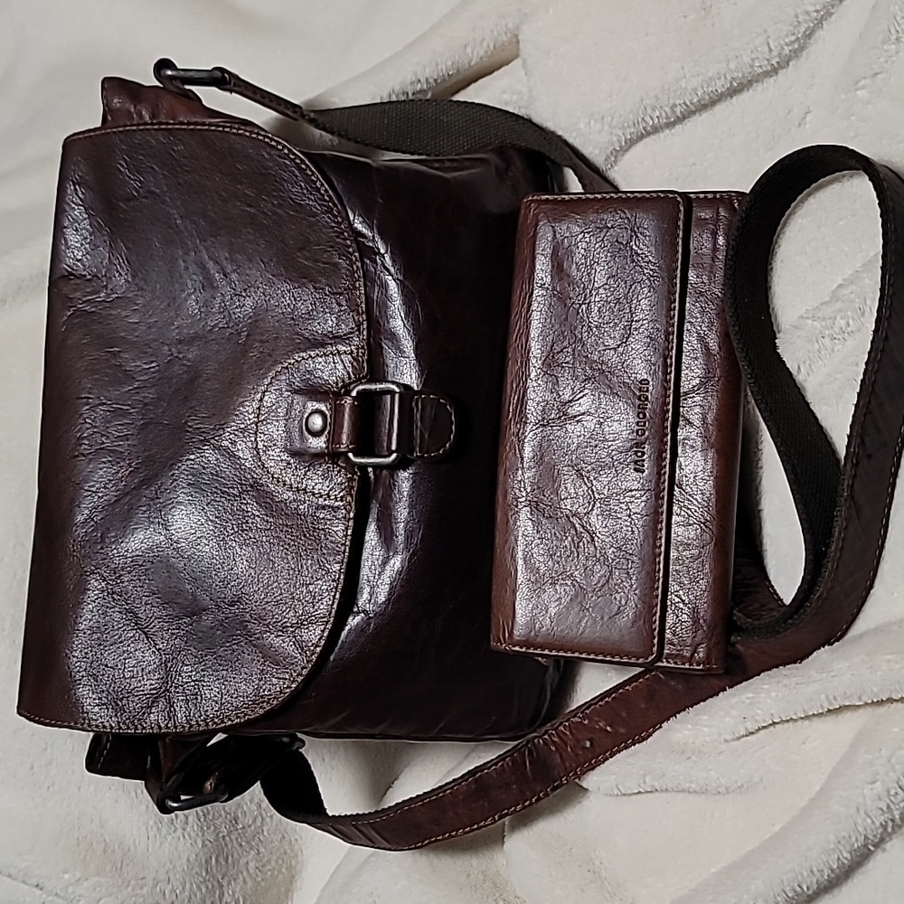 Jack George's purse and matching wallet